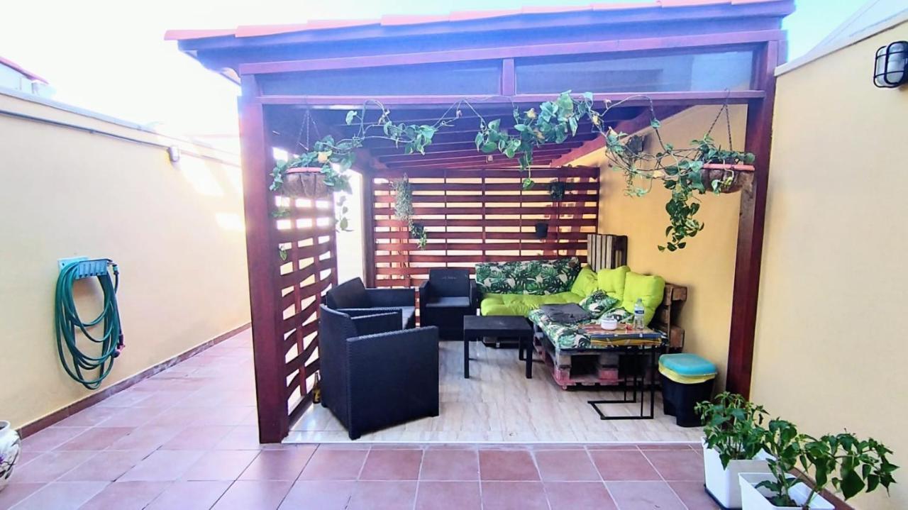 Casa La Sonrisa Shared House Hotel El Medano  Bagian luar foto